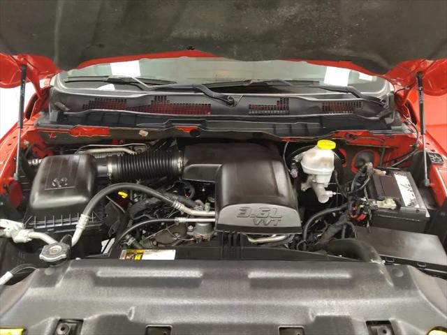 2022 Ram 1500 Classic SLT Crew Cab 4x2 5'7" Box
