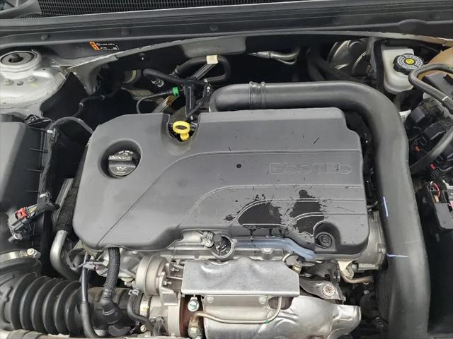 2022 Chevrolet Malibu FWD LT