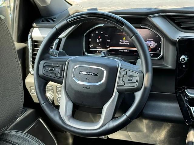 2025 GMC Sierra 1500 4WD Crew Cab Short Box Denali