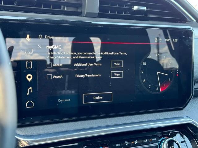 2025 GMC Sierra 1500 4WD Crew Cab Short Box Denali