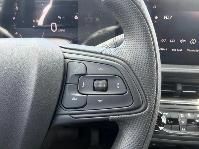2026 Buick NV Preferred FWD