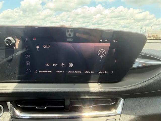 2026 Buick NV Preferred FWD
