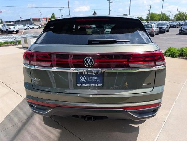2026 Volkswagen Atlas Cross Sport SE with Technology