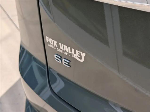 2026 Volkswagen Atlas Cross Sport SE with Technology