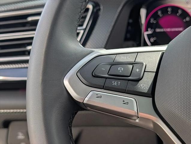 2026 Volkswagen Atlas Cross Sport SEL Premium R-Line