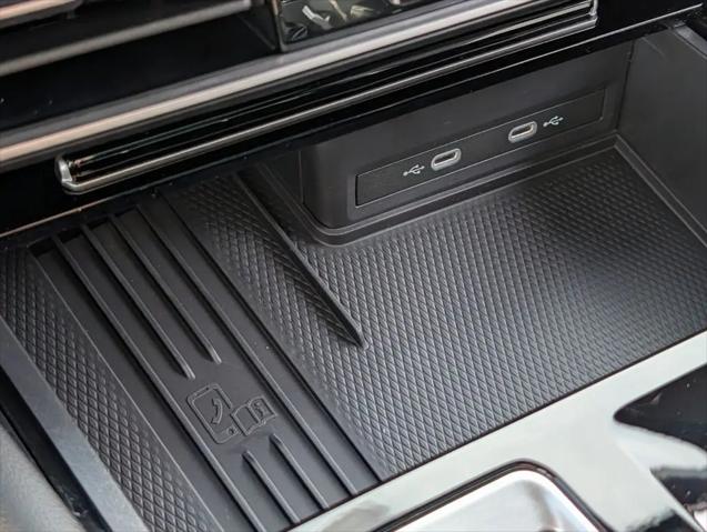 2026 Volkswagen Atlas Cross Sport SEL Premium R-Line