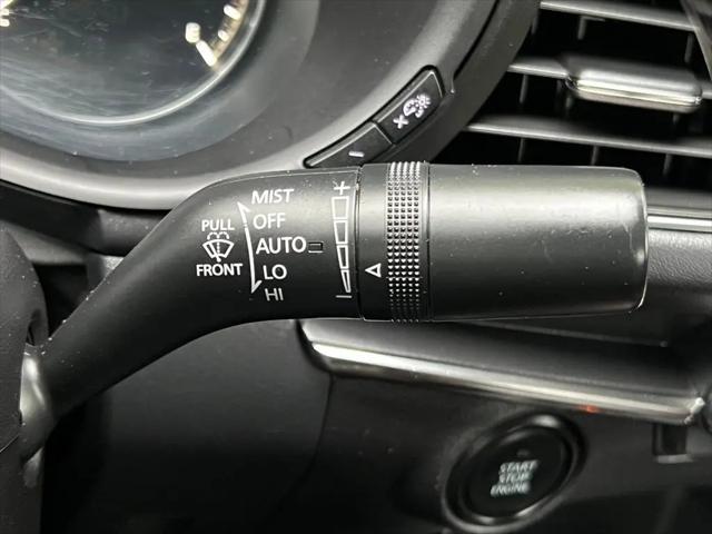 2022 Mazda Mazda3 Carbon Edition