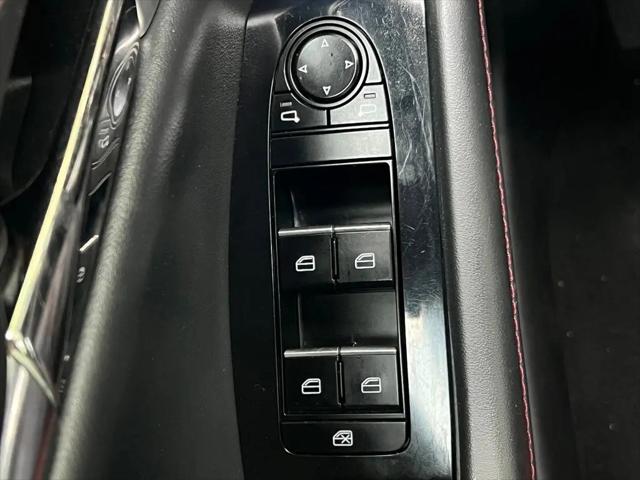 2022 Mazda Mazda3 Carbon Edition