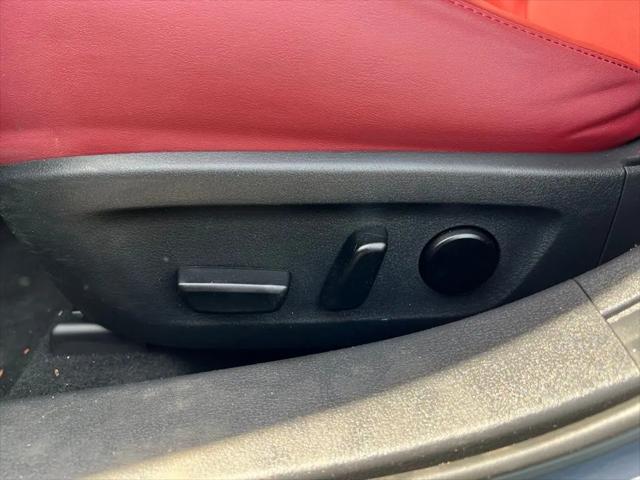 2022 Mazda Mazda3 Carbon Edition