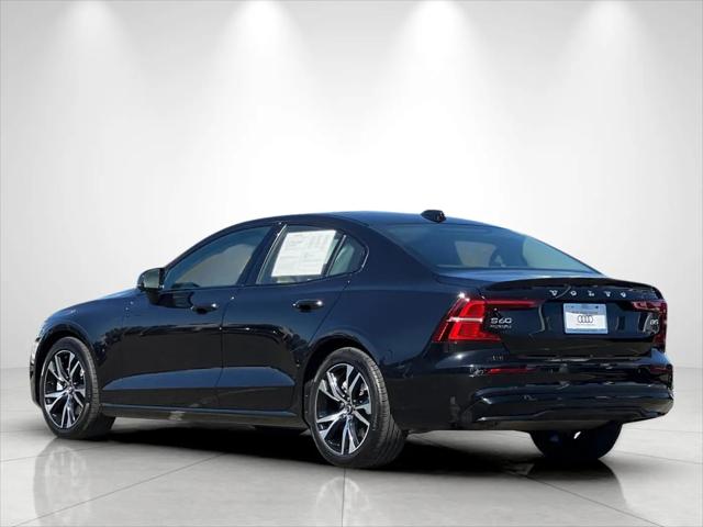 2024 Volvo S60 B5 Core Dark Theme