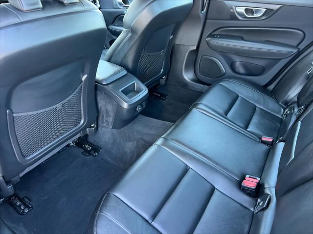 2024 Volvo S60 B5 Core Dark Theme