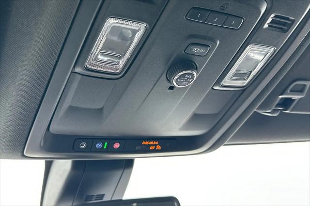 2021 Chevrolet Suburban 4WD RST