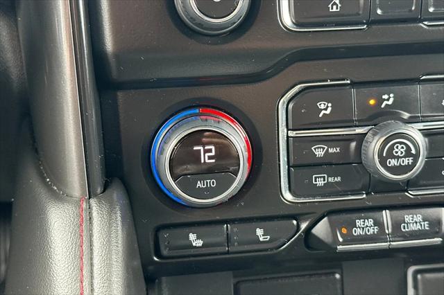 2021 Chevrolet Suburban 4WD RST