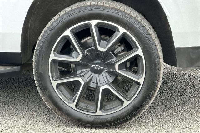 2021 Chevrolet Suburban 4WD RST