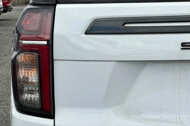 2021 Chevrolet Suburban 4WD RST
