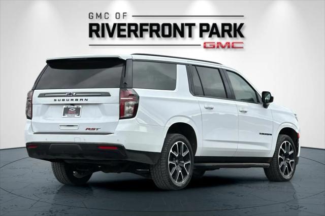 2021 Chevrolet Suburban 4WD RST