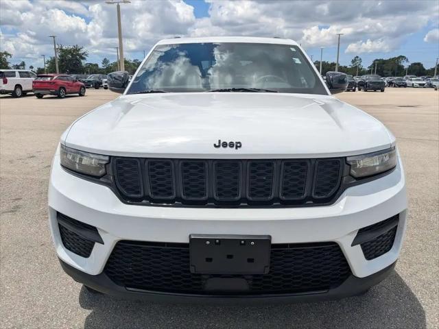 2025 Jeep Grand Cherokee Altitude 4x4
