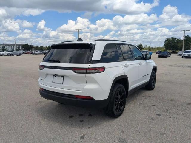 2025 Jeep Grand Cherokee Altitude 4x4