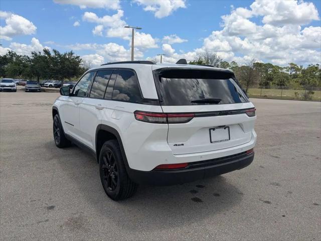 2025 Jeep Grand Cherokee Altitude 4x4