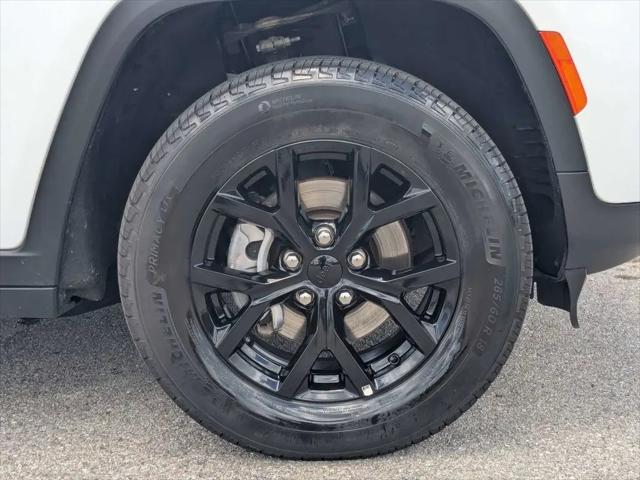 2025 Jeep Grand Cherokee Altitude 4x4