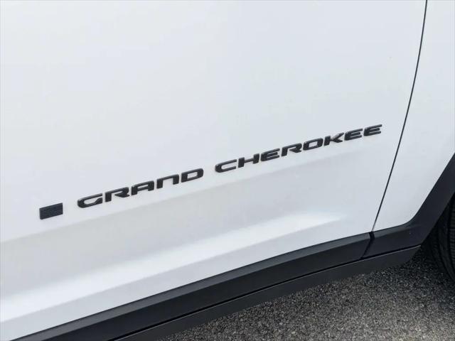 2025 Jeep Grand Cherokee Altitude 4x4