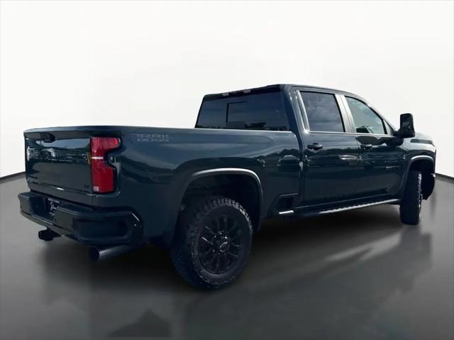 2026 Chevrolet Silverado 2500HD Crew Cab, Standard Bed, LT, 4WD