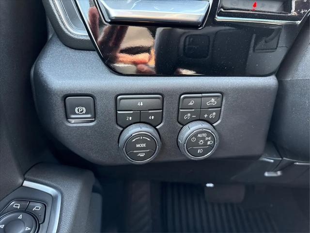 2026 Chevrolet Silverado 2500HD Crew Cab, Standard Bed, LT, 4WD