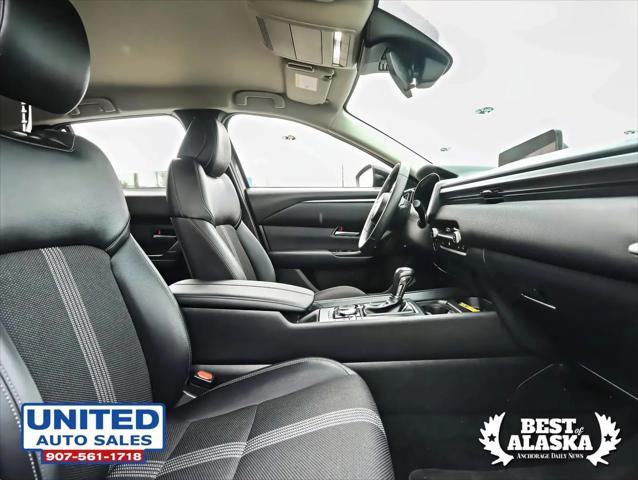 2025 Mazda CX-50 2.5 S Preferred Package
