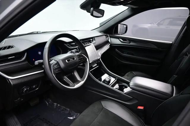 2024 Jeep Grand Cherokee L Altitude X 4x4