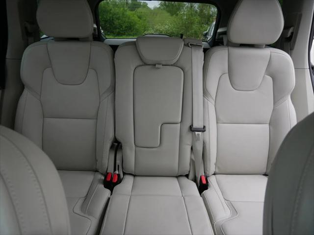 2025 Volvo XC90 B6 Ultra