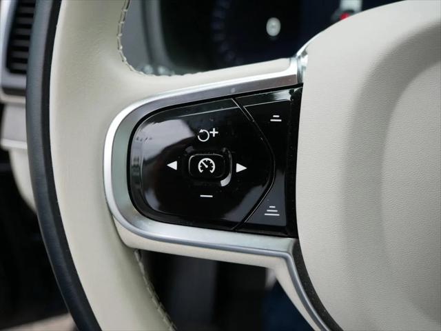 2025 Volvo XC90 B6 Ultra
