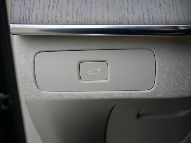 2025 Volvo XC90 B6 Ultra