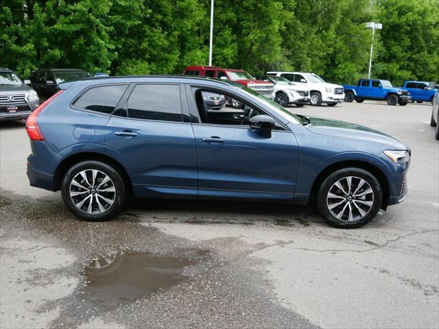 2025 Volvo XC60 B5 Plus