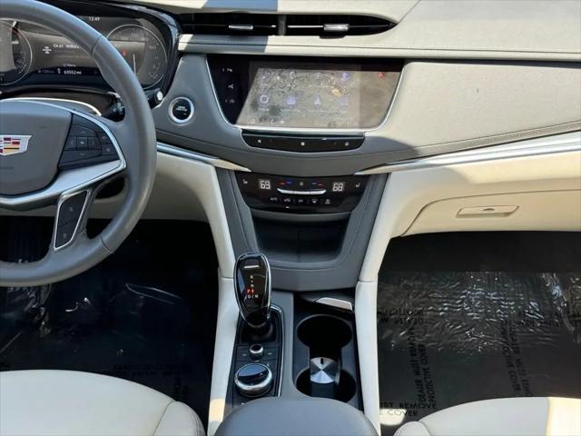 2021 Cadillac XT5 FWD Premium Luxury