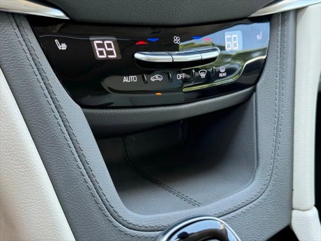 2021 Cadillac XT5 FWD Premium Luxury