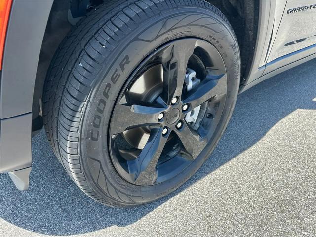 2024 Jeep Grand Cherokee L Altitude 4x4
