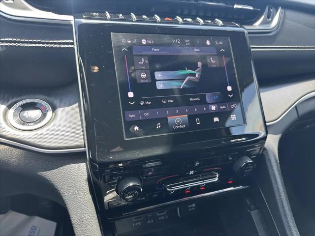 2024 Jeep Grand Cherokee L Altitude 4x4