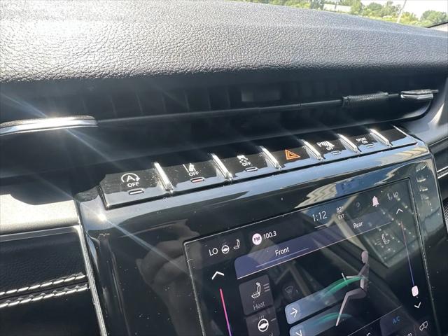 2024 Jeep Grand Cherokee L Altitude 4x4