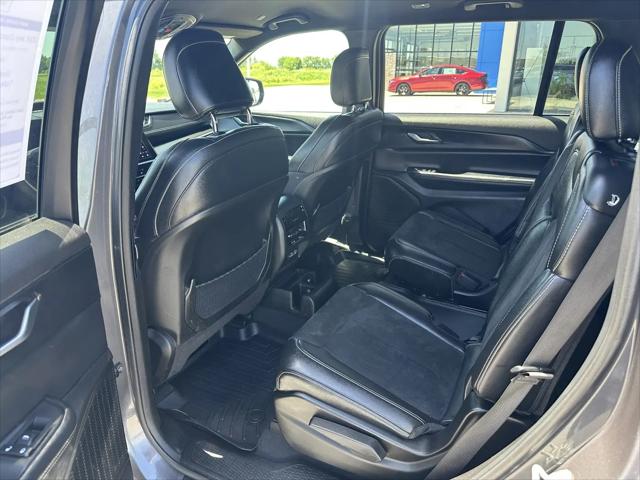 2024 Jeep Grand Cherokee L Altitude 4x4