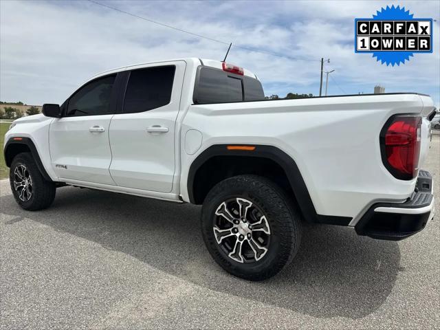 2025 GMC Canyon 4WD AT4