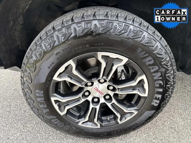 2025 GMC Canyon 4WD AT4