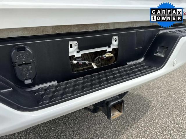 2025 GMC Canyon 4WD AT4