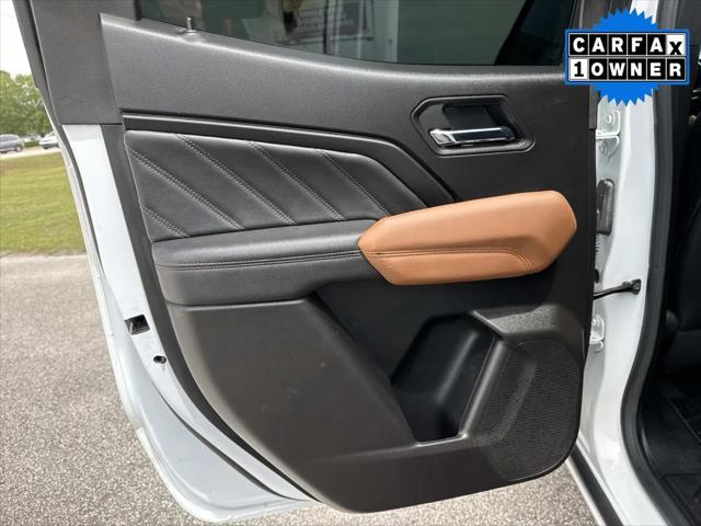 2025 GMC Canyon 4WD AT4