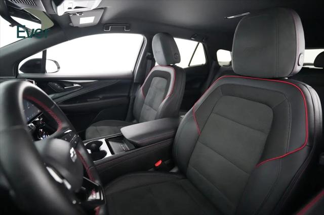 2024 Chevrolet V Blazer eAWD RS