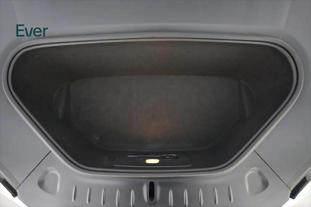 2023 Tesla Model S Standard Range