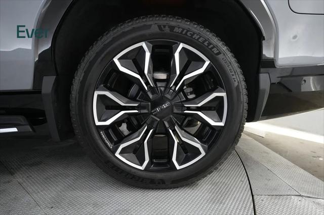 2024 GMC Sierra Denali Edition 1