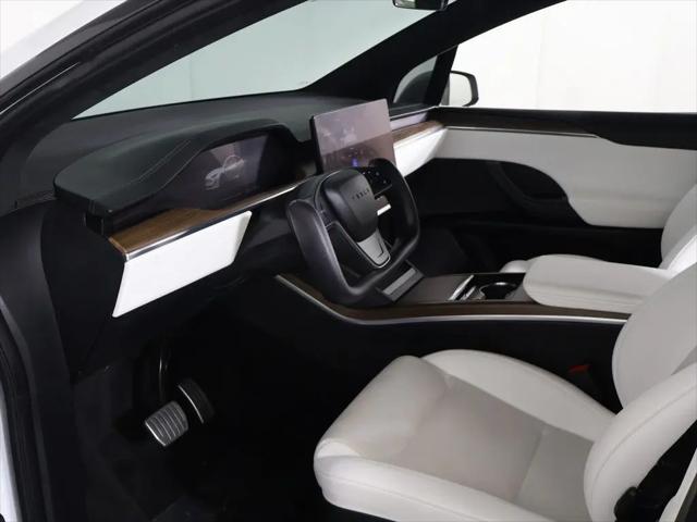 2022 Tesla Model X Dual Motor All-Wheel Drive