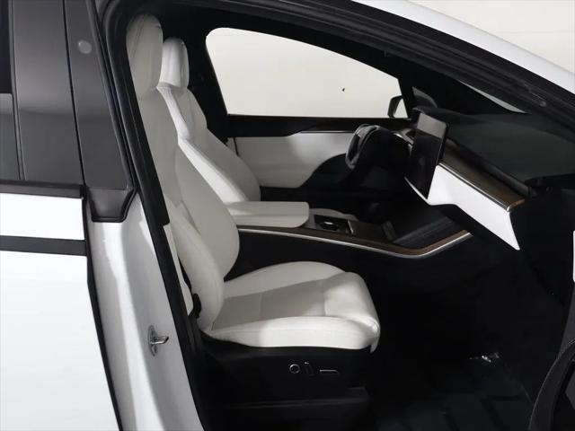 2022 Tesla Model X Dual Motor All-Wheel Drive
