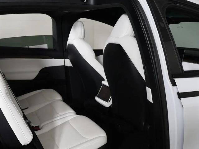 2022 Tesla Model X Dual Motor All-Wheel Drive