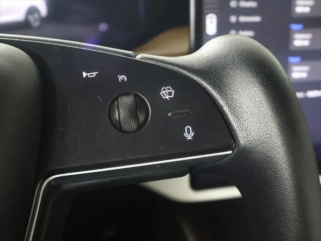 2022 Tesla Model X Dual Motor All-Wheel Drive